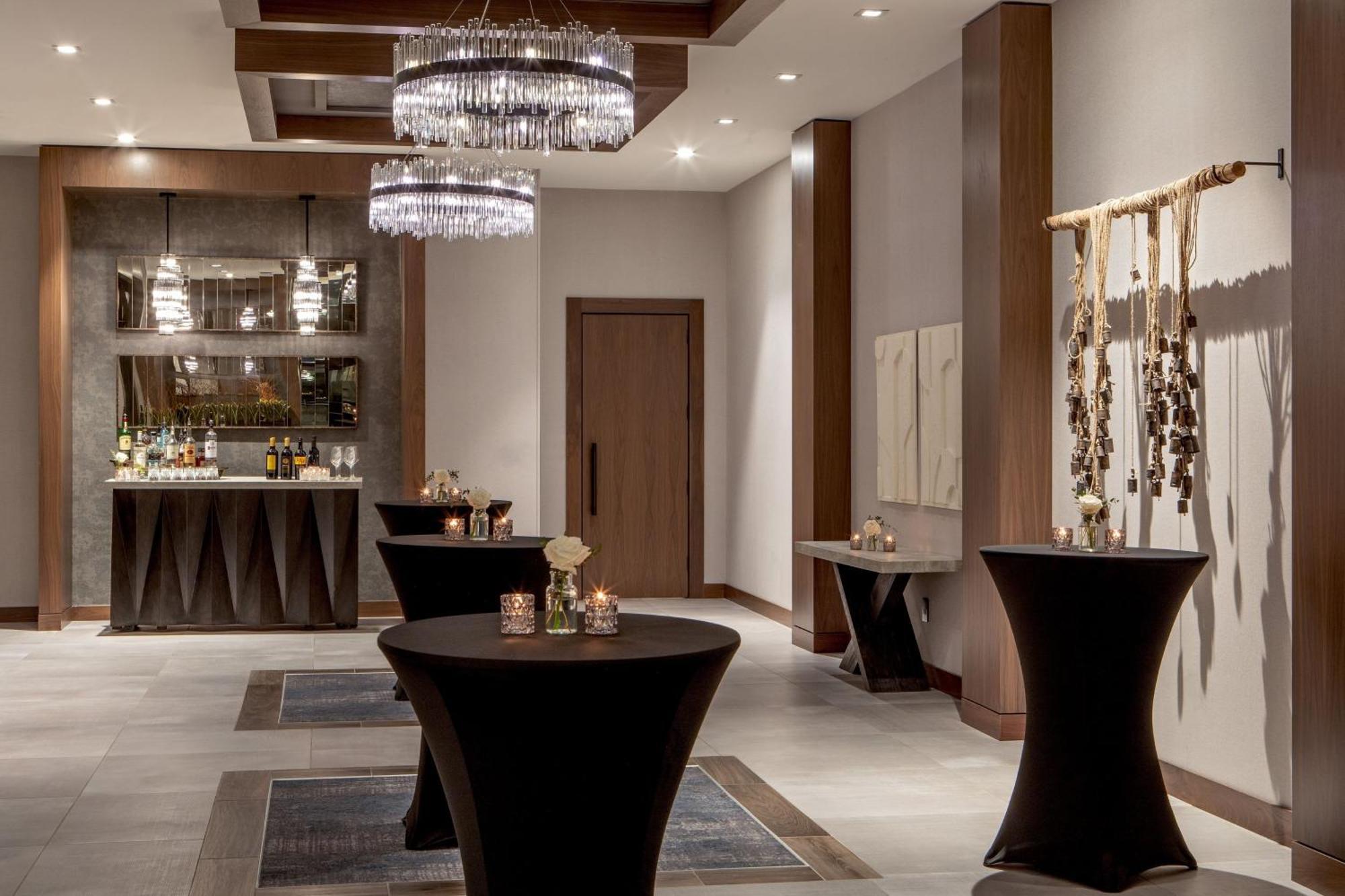 The Artisan At Tuscan Village, Salem, Nh, A Tribute Portfolio Hotel Buitenkant foto