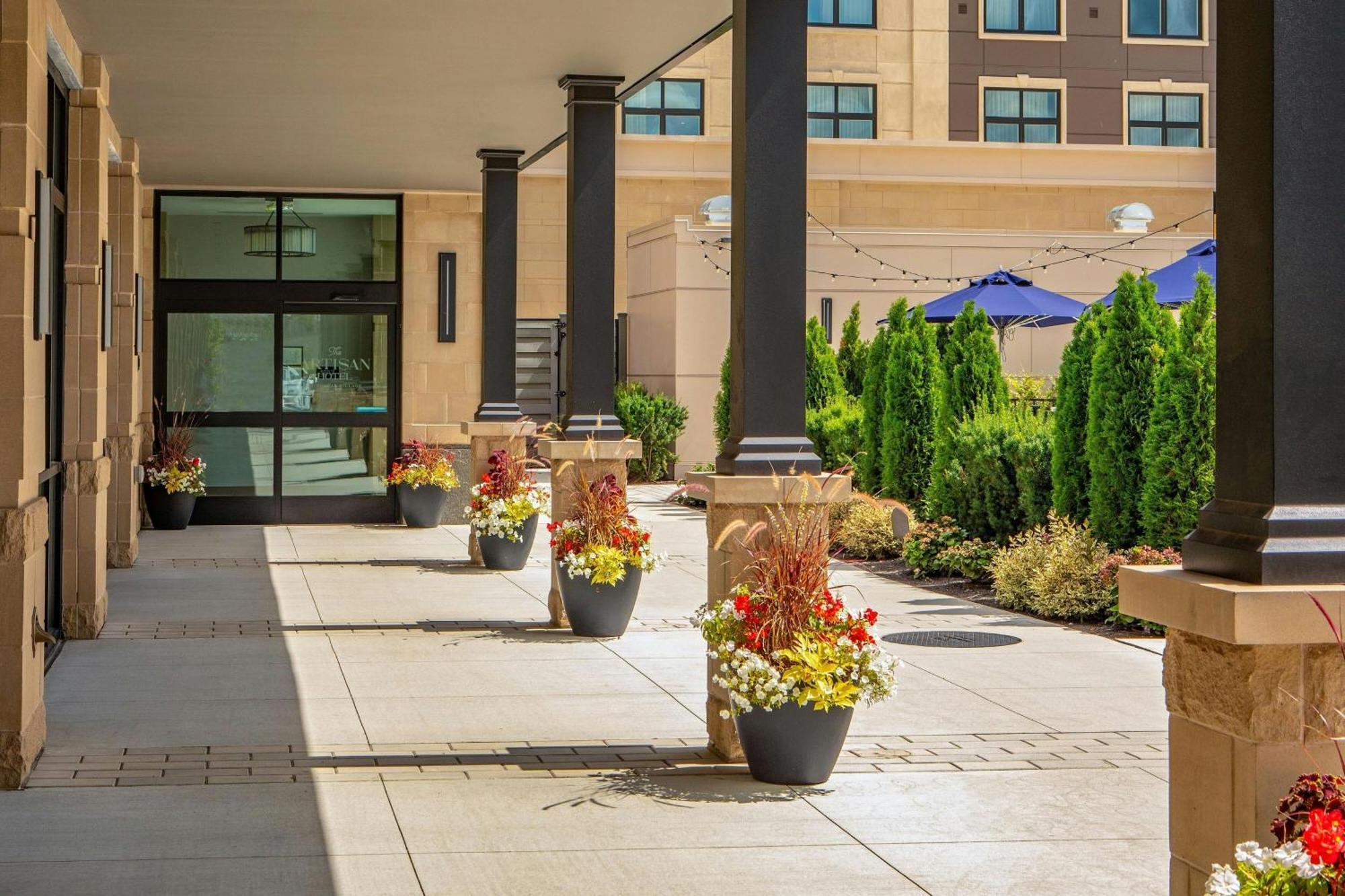 The Artisan At Tuscan Village, Salem, Nh, A Tribute Portfolio Hotel Buitenkant foto